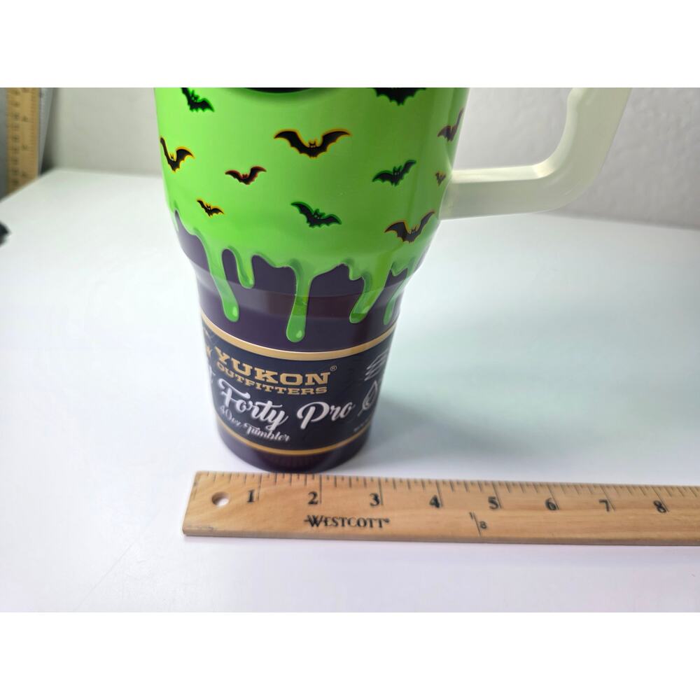 Buc-ees Spooky Nights 2026 Halloween 40oz Tumbler Glows in the Dark - NWT - Picture 6 of 12